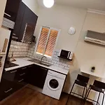 Precioso Apartamento En El Corazon De Triana